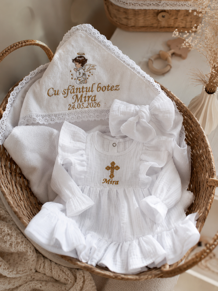 Set de botez pentru fetiță cu rochiță din muselină și prosop personalizat 1-3 luni 04972175 foto