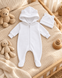 Salopetă Pampy din tricot de bumbac flaușat + căciuliță White 56-62 cm (1-3 luni) 6529085 foto 2