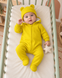 Salopetă Pampy din tricot de bumbac flaușat + căciuliță Yellow 56-62 cm (1-3 luni) 6762539 foto 3