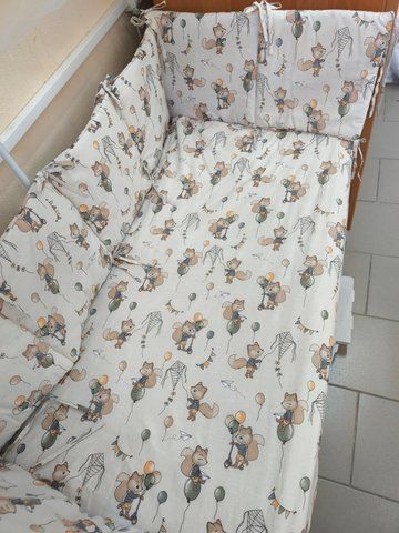 Borduri de protecție pentru pătuc Gardulet Subțire Vulpite pe bej 81476368 foto